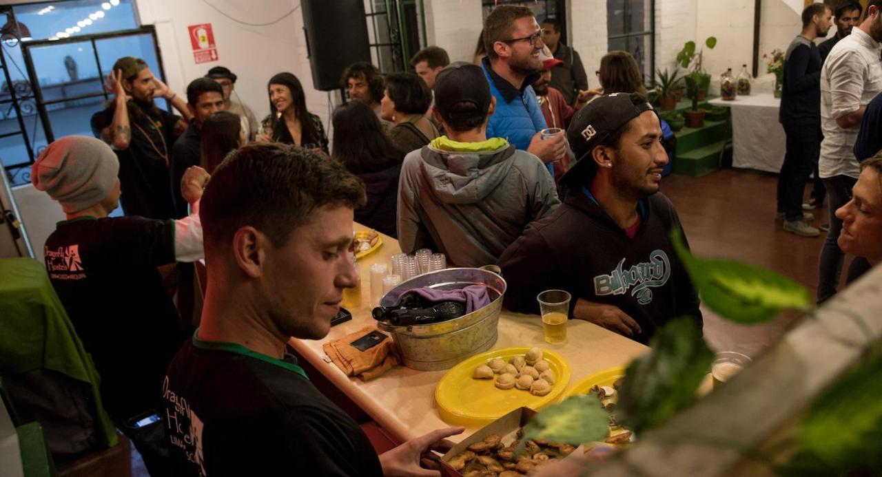 Dragonfly Hostels Barranco Lima Luaran gambar